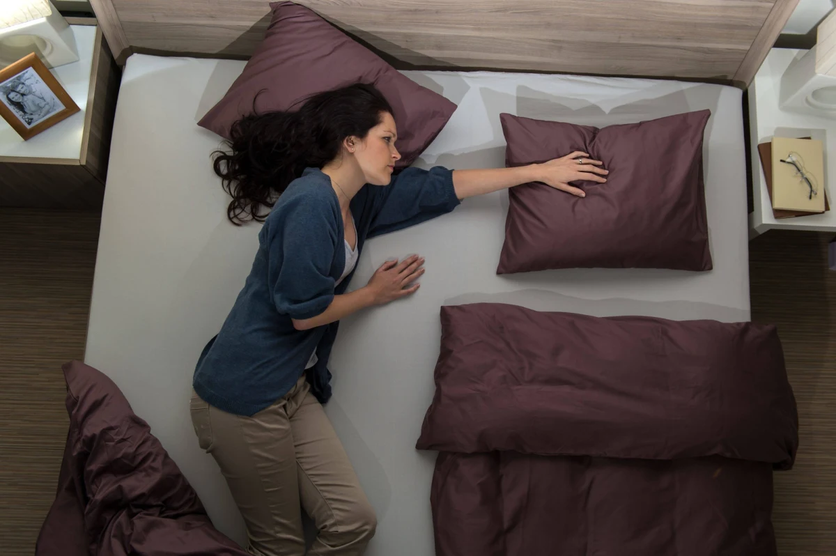 Samotne życie kosztuje o 64 procent więcej niż wynosi średnia wydatków na członka rodziny- takie statystyki w poniedziałek przytaczają włoskie media. 15 lutego w związku z uroczystością świętego Faustyna, przypada Dzień Singla. Faustyn uważany jest za patrona singli.