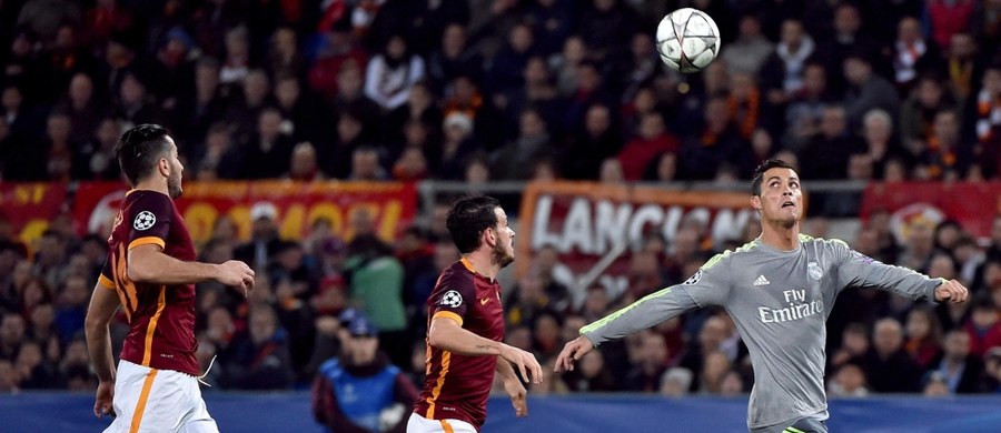 Real Madryt nie dał szans AS Romie. Drużyna z Hiszpanii wygrała wyjazdowy mecz 1/8 finału piłkarskiej Ligi Mistrzów z rzymianami 2:0. W drugim środowym spotkaniu VfL Wolfsburg pokonał KAA Gent 3:2.