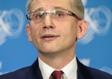 "Super Express”: Prezes NIK przyznał sobie 40 000 zł nagrody 