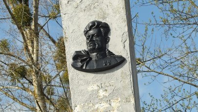 W Moskwie odsłonięto popiersie gen. Czerniachowskiego