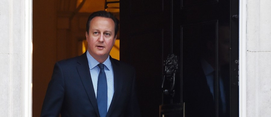 W Londynie dziś specjalne posiedzenie brytyjskiego rządu, na którym premier David Cameron zaprezentuje wyniki negocjacji w Brukseli w sprawie dalszego członkostwa kraju w Unii Europejskiej. Po posiedzeniu gabinetu szef rządu ogłosi datę referendum ws. Brexitu.