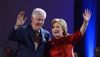 Clinton bierze Nevadę. Trump zwycięża w  Karolinie Południowej. Bush rezygnuje