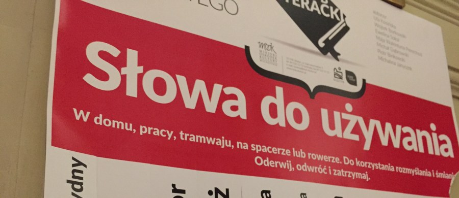 Z okazji dnia języka ojczystego w Olsztynie pojawią się plakaty ze słowami do używania. Każdy będzie mógł oderwać kawałek kartki z wybranym wyrazem i jego nietypową, nową definicją. W ten sposób olsztyński klub literacki będzie zachęcał do zabawy językiem.