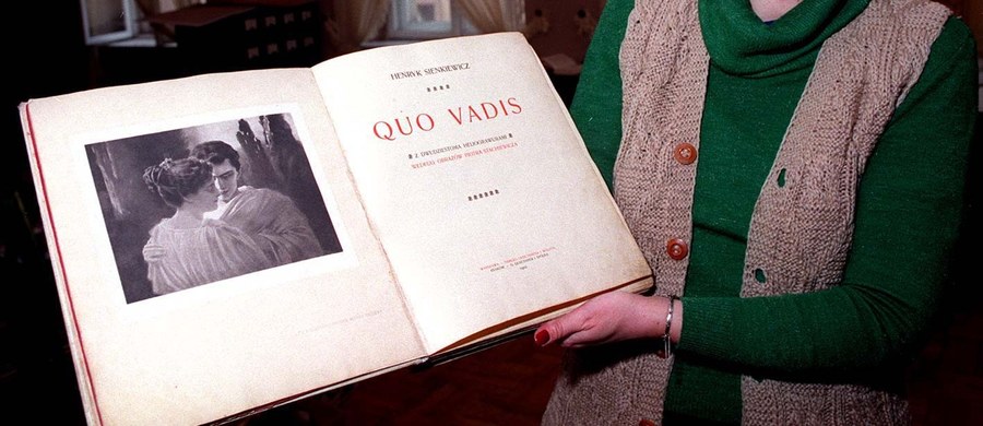 "Quo vadis" Henryka Sienkiewicza zwyciężyło w plebiscycie na lekturę Narodowego Czytania w 2016 roku - ogłosił prezydent Andrzej Duda. To cudowna powieść o miłości, upadającym imperium, ale przede wszystkim o sile wiary - powiedział.