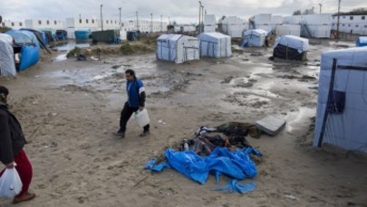 Francja: "dżungla" pod Calais nie będzie ewakuowana. Na razie 