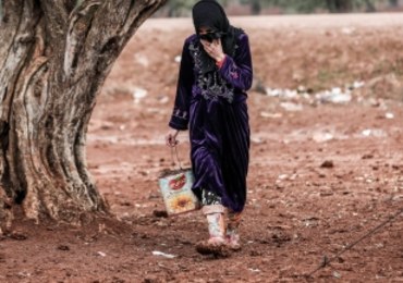 15-letnia Szwedka uwolniona z rąk ISIS. W niewoli urodziła syna
