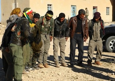Kurdowie w Syrii zamierzają przestrzegać rozejmu. Będą jednak odpowiadać w razie ataku