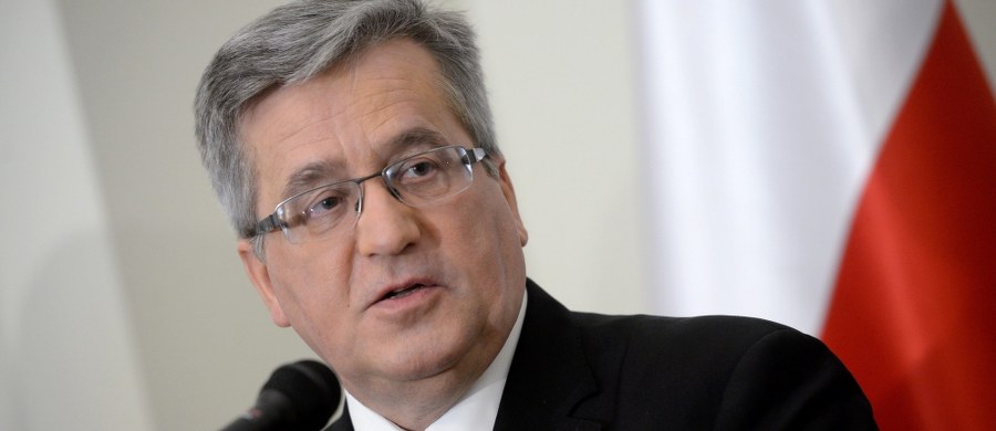 Były prezydent Polski Bronisław Komorowski wrócił do swojej dawnej pasji – polowań – pisze tygodnik „ABC”.  „Odpocznie, przegrupuje siły i będzie chciał walczyć o przywództwo” – mówią jego zwolennicy. Jak ustalił tygodnik „ABC”, tylko w tym roku Komorowski planuje wybrać się na kilka polowań.