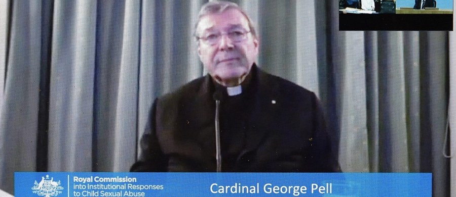 Kościół popełnił "ogromne błędy" w podejściu do skandalu pedofilii- przyznał bliski współpracownik papieża Franciszka, australijski kardynał George Pell. Kardynał składał zeznania przed działającą w jego kraju rządową komisją, która zajmuje się sprawą nadużyć seksualnych wobec dzieci.