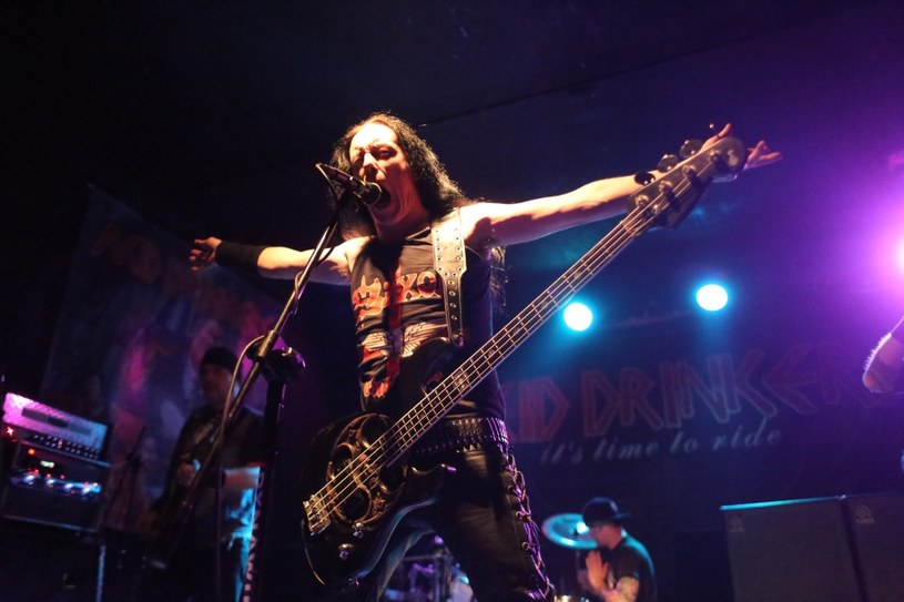 Wyjątkowy koncert zespołu Acid Drinkers, będący hołdem dla, zmarłego w grudniu 2015 r., Lemmy’ego Kilmistera to kolejny ważny punkt tegorocznej edycji Jarocin Festiwal, która odbędzie się w dniach 7-9 lipca. Zespół zagra na jarocińskiej scenie wyłącznie utwory legendarnej formacji Motörhead, po które wielokrotnie sięgał w swojej ponad 25-letniej historii.