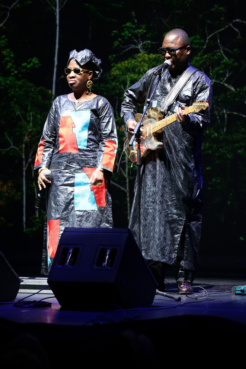 Duet Amadou & Mariam z Mali, światowej sławy gwiazdy i jedni z najważniejszych przedstawicieli world music otwierają listę wykonawców, jacy wystąpią podczas dwudniowej imprezy Noc Świętojańska, organizowanej w ramach Święta Wrocławia - WrocLove Fest 2016.