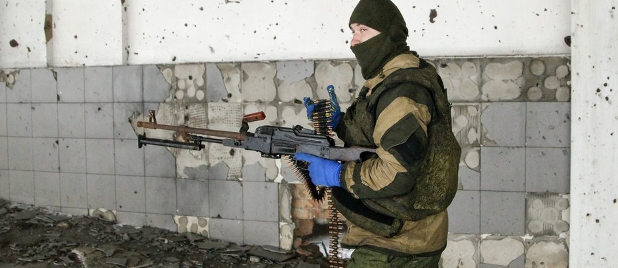 Prorosyjscy separatyści na wschodniej Ukrainie przetrzymują na opanowanych obszarach Donbasu 131 zakładników. Wśród nich 52 to osoby cywilne - oświadczył doradca szefa Służby Bezpieczeństwa Ukrainy (SBU) Jurij Tandit.