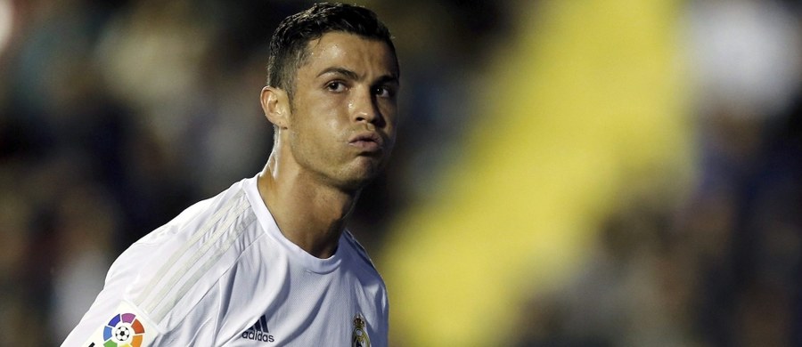 Cristiano Ronaldo zdradził swoje piłkarskie marzenie, które chce zrealizować zanim przejdzie na sportową emeryturę. Portugalczyk, którego mocną stroną na pewno nie jest skromność, zapowiedział, że ma zamiar zdobyć "niezwykłą bramkę".