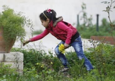 Save the Children: 250 tysięcy dzieci na oblężonych terenach w Syrii głoduje