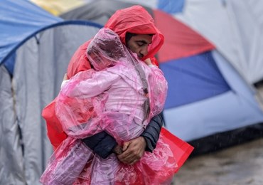 Motorówka migrantów przewróciła się u wybrzeży Turcji. Wśród ofiar niemowlę