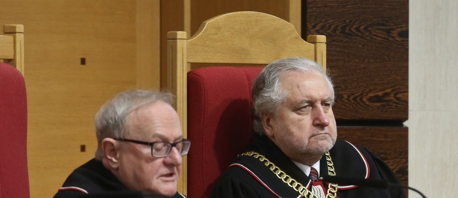 "Będziemy apelować do wszystkich sędziów w kraju, by stosowali się do wyroku Trybunału Konstytucyjnego" - tak w rozmowie z reporterem RMF FM Mariuszem Piekarskim zapowiada Waldemar Żurek z Krajowej Rady Sądownictwa. Wczoraj Trybunał zmiażdżył PiS-owską nowelizację ustawy o TK. 