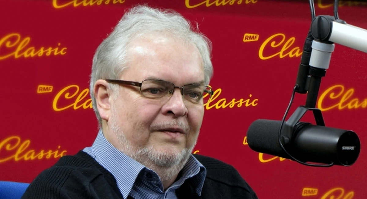 "To nie jest tak, że następnym krokiem po demonstracjach ulicznych, będzie coś , co można nazwać zamieszkami. Są jeszcze możliwości eskalacji obywatelskiego nacisku w ramach państwa demokratycznego. I to będzie następowało" - mówi, o sporze wokół Trybunału Konstytucyjnego, gość "Dania do Myślenia" w RMF Classic, szef Instytutu Filozofii i Socjologii PAN prof. Andrzej Rychard. "Któregoś ranka Jarosław Kaczyński obudzi się i dojdzie do wniosku, że trzeba zrobić kompromis, ale nie nazwie go kompromisem tylko np. nazwie go większą mądrością lepszego sortu Polaków" - uważa profesor. Dodaje, że prezes PiS już raz się cofnął - "oddał władzę, a teraz gorączkowo pracuje nad tym, żeby znaleźć uzasadnienie, że powinien się cofnąć". Zdaniem gościa RMF Classic PiS zaczyna zdawać sobie sprawę z tego, że awantura przestaje służyć partii. "Nie musiało być tej całej awantury. Ktoś tu źle doradził Jarosławowi Kaczyńskiemu" - mówi prof. Rychard.