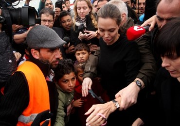 Angelina Jolie odwiedziła uchodźców w greckich obozach