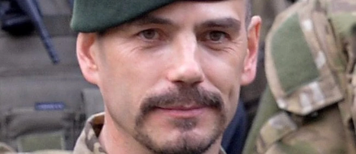 Samobójstwo - to główna hipoteza przyjęta przez prokuraturę w śledztwie dotyczącym śmierci pułkownika Sławomira Berdychowskiego - dowiedział się nieoficjalnie reporter RMF FM. Ciało założyciela jednostki specjalnej AGAT znaleziono ponad miesiąc temu w lesie w Warszawie. 