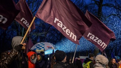 Koniec pikiety Partii Razem przed kancelarią premiera. Działacze wchodzą na drogę prawną