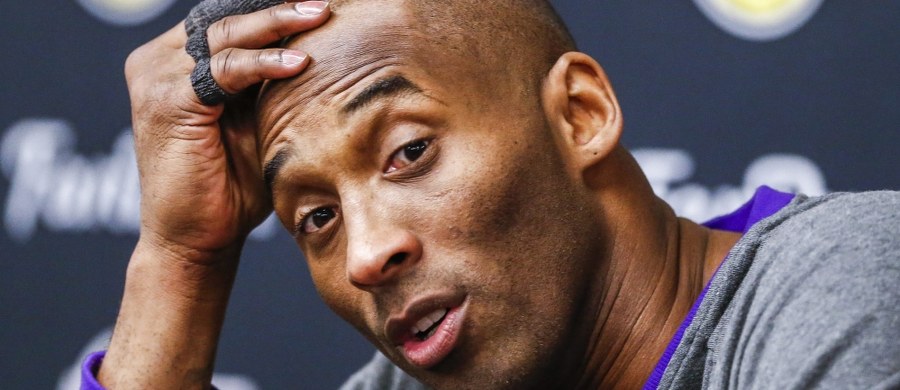 Gwiazdor Los Angeles Lakers Kobe Bryant pobił kolejny rekord w lidze NBA. Tym razem nie dokonał tego na koszykarskim parkiecie. Koszulka, w której wystąpił w Meczu Gwiazd w Toronto została sprzedana na aukcji za rekordową kwotę 100 040 dol. To najwyższa cena za pamiątkę koszykarską sprzedaną na aukcji. 