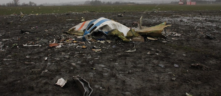 Operacja poszukiwawczo-ratunkowa na lotnisku w Rostowie nad Donem, gdzie w sobotę rozbił się samolot pasażerski linii FlyDubai, zakończyła się w niedzielę rano - poinformował minister transportu Rosji Maksim Sokołow. W katastrofie zginęły 62 osoby.