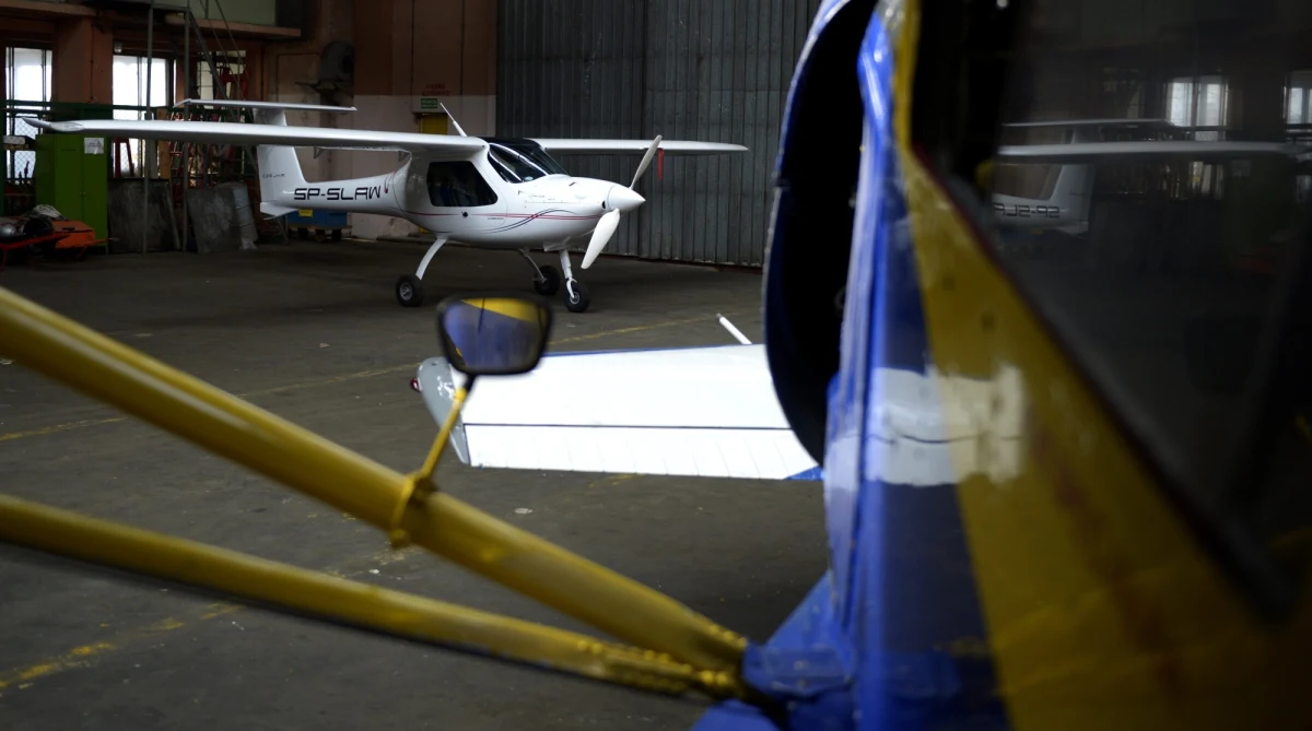 Bezzałogowy śmigłowiec z podlubelskiej fabryki będzie mógł przenosić precyzyjne rakiety, prowadzić rozpoznanie, ratować rannych, a nawet, operując z pokładów okrętów, zwalczać wrogie jednostki podwodne - pisze w poniedziałek "Rzeczpospolita".