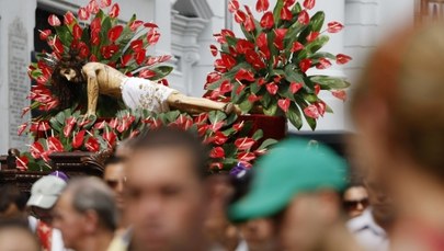 Wielkopiątkowa procesja przeszła przed domem bossa mafii. Wszczęto dochodzenie