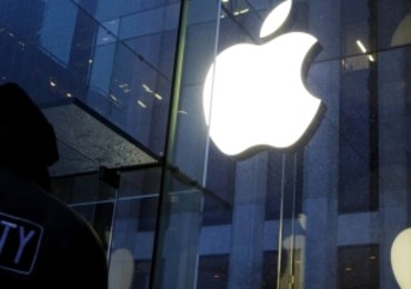 FBI złamało zabezpieczenia iPhone'a i uzyskało dostęp do danych w telefonie zamachowca