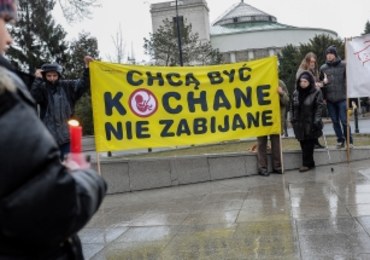 Kaczyński: Większość klubu PiS poprze całkowity zakaz aborcji