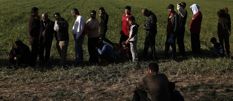 Według Amnesty International Turcja przymusowo wydaliła od połowy stycznia br. kilkuset syryjskich uchodźców do ich kraju ogarniętego wojną domową. Zdaniem organizacji ta praktyka ujawniła "fatalne błędy" porozumienia UE z Turcją w sprawie uchodźców.