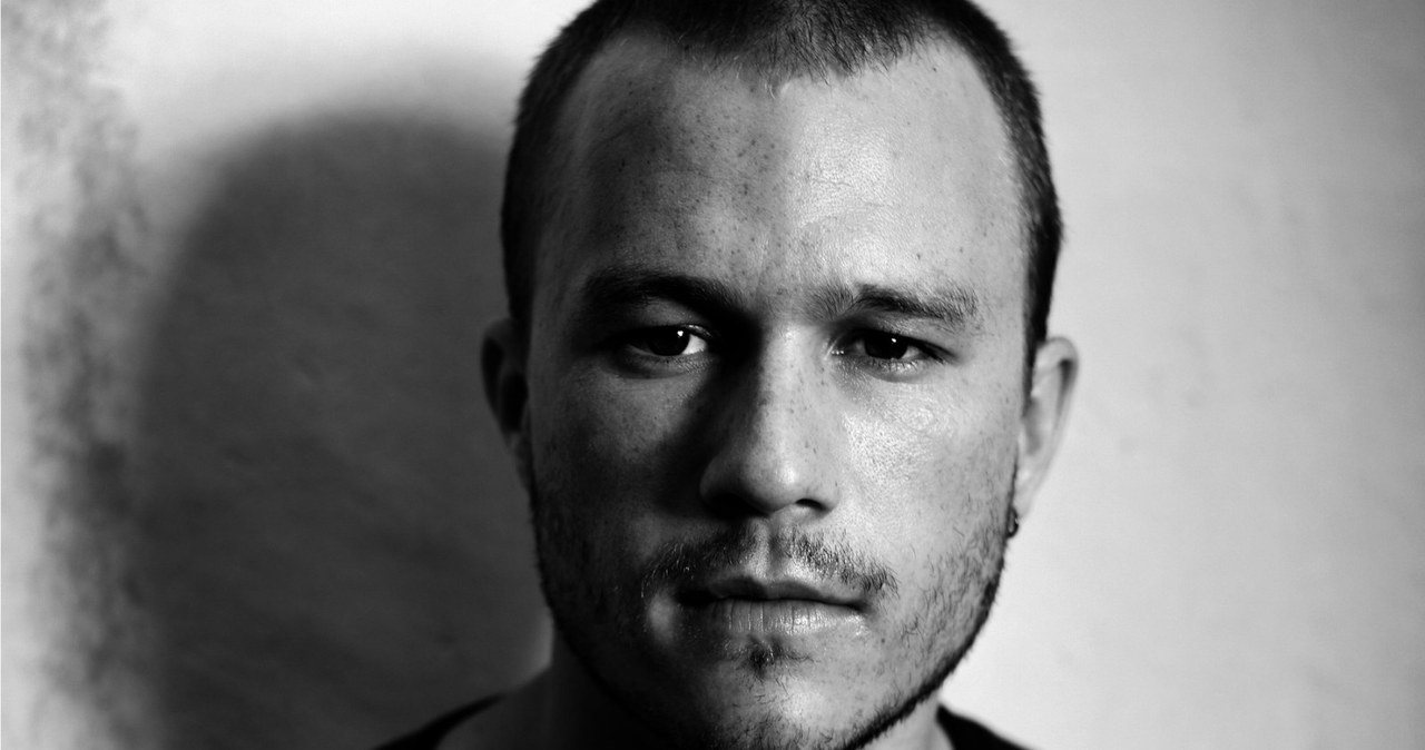 Jego role w filmach "Tajemnica Brokeback Mountain" i "Mroczny rycerz" przeszły do historii kina. Heath Ledger miał w chwili śmierci zaledwie 29 lat i stał u progu wielkiej kariery. "Był wyjątkowym talentem" - mówili o nim w Hollywood. Gdyby żył, 4 kwietnia obchodziłby 37. urodziny.