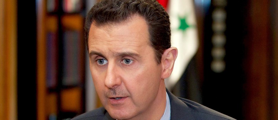 Syryjski dyktator Baszar el-Asad przygotowuje się na wybory powszechne w kraju zrujnowanym wojną domową. W tym samym czasie opozycja ma już gotowy plan jego "kontrolowanego odejścia".