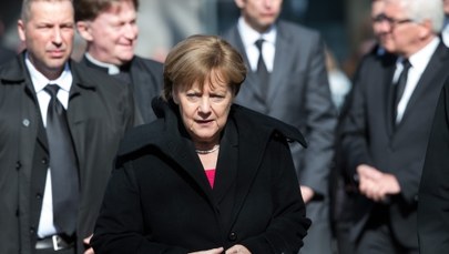 Hejter groził Merkel ukamieniowaniem. Ukarano go grzywną
