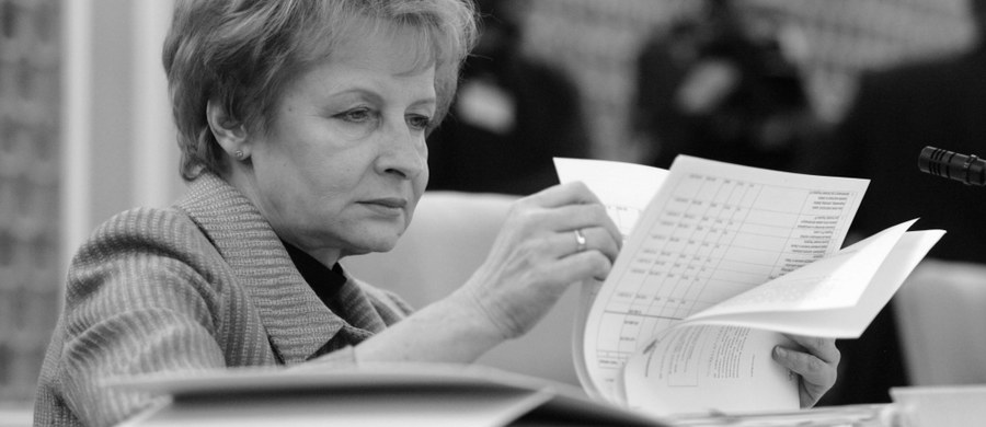 Nie żyje Zyta Gilowska. Zmarła w wieku 66 lat. Była ministrem finansów oraz wicepremierem w rządach Kazimierza Marcinkiewicza oraz Jarosława Kaczyńskiego. Od 2010 do 2013 była członkiem Rady Polityki Pieniężnej.