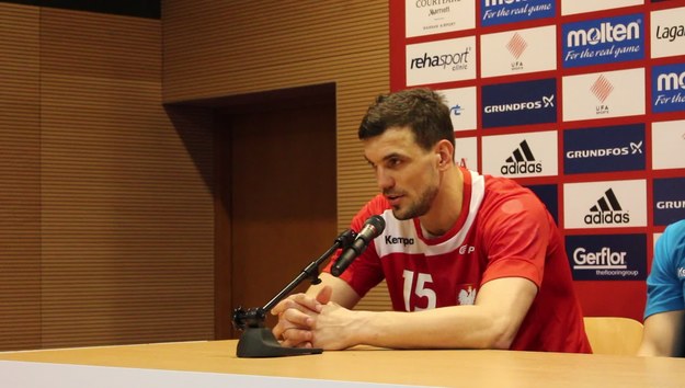 Michał Jurecki po pokonaniu Macedonii w walce o IO. "Walczymy o nasze marzenia".