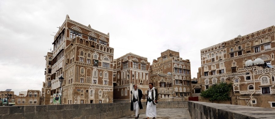 Przed północą czasu polskiego zaczęło obowiązywać zawieszenie broni w konflikcie w Jemenie. Jego strony zapewniły, że będą respektowały rozejm.
