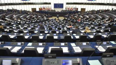 Parlament Europejski przyjął rezolucję ws. Polski: Paraliż TK zagraża demokracji i prawom człowieka