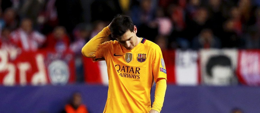 Argentyński piłkarz Barcelony Lionel Messi nie zdołał zdobyć bramki ani zanotować asysty w żadnym z pięciu ostatnich spotkań o stawkę. To jego najgorsza passa od 2010 roku. Wczoraj zespół z Katalonii przegrał z Atletico Madryt 0:2 w rewanżu 1/4 finału Ligi Mistrzów.