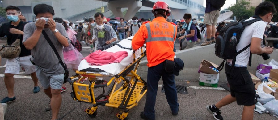 18 osób zginęło w tragicznym wypadku w mieście Dongguan, na południu Chin. Dźwig przewrócił się tam na dwukondygnacyjny prowizoryczny budynek dla robotników. Zginęło 18 osób. W chwili wypadku w budynku znajdowało się 139 pracowników.