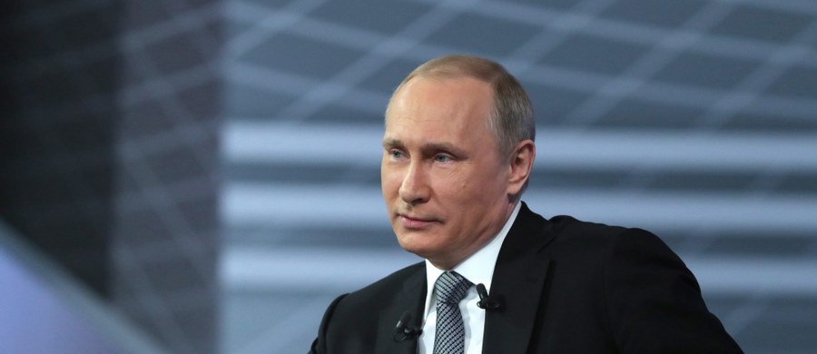 Prezydent Rosji Władimir Putin zasugerował, że za akcją dziennikarzy śledczy i „Panama Papers” stoją przedstawiciele Stanów Zjednoczonych. Putin zastrzegł, że takich „prowokacji” i „wrzutek” będzie jeszcze więcej przed wyborami w Rosji.