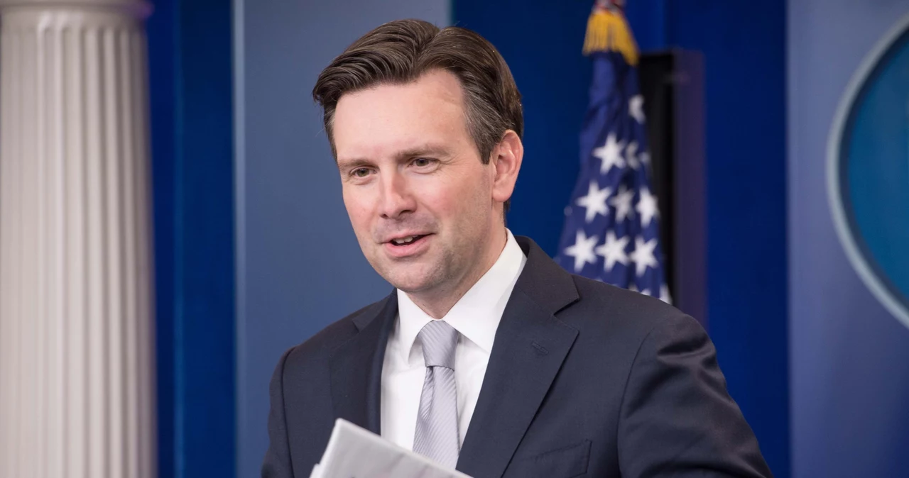 Josh Earnest