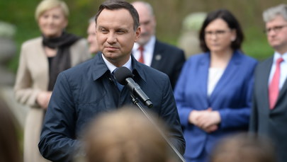 Duda na czele rankingu zaufania wśród polityków, zaraz za nim Szydło i Kukiz