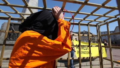 Grupa więźniów z Guantanamo wysłana do Arabii Saudyjskiej