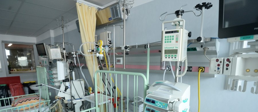 W jednym z największych szpitali pediatrycznych w Polsce Instytucie "Pomnik-Centrum Zdrowia Dziecka" otwarto nową część Kliniki Neonatologii, Patologii i Intensywnej Terapii Noworodka. Teraz to największy tego typu ośrodek w Polsce. Dodatkowo na terenie oddziału otwarty został bezpłatny pokój, w którym mamy mają się poczuć jak w domu, podczas pobytu dzieci w szpitalu. W swoim nowym kształcie klinika będzie mogła przyjąć rocznie trzy i pół tysiąca dzieci. 