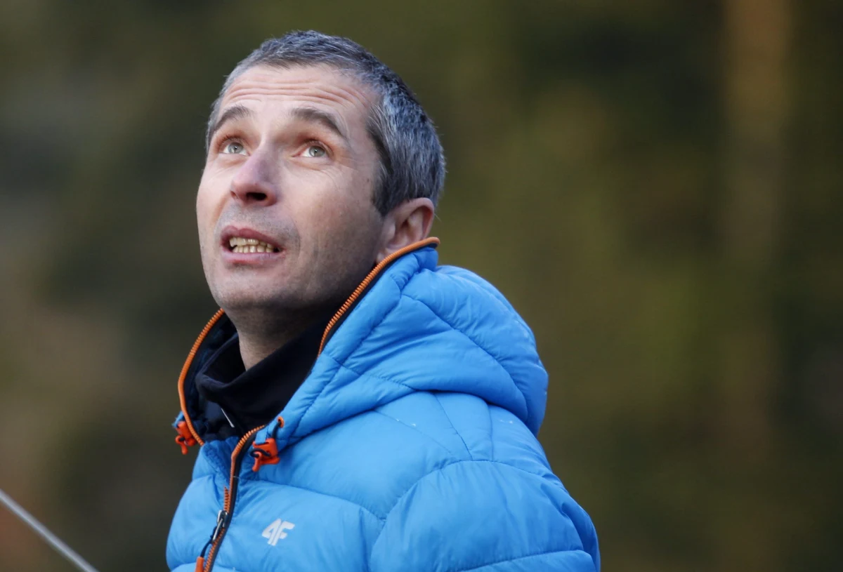 Łukasz Kruczek został trenerem kadry włoskich skoczków narciarskich. Umowę zawarto na dwa lata z możliwością przedłużenia - informuje na swojej stronie PZN.