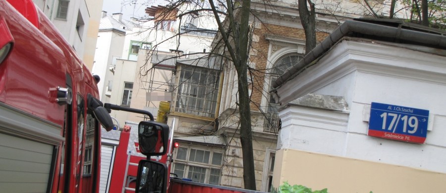 Śmiertelny wypadek przy Alei Szucha w Warszawie, na wprost gmachu Trybunału Konstytucyjnego. Zawaliła się tam ściana w piwnicy. Spod gruzów wyciągnięto jedną osobę. Niestety, robotnika nie udało się uratować. 