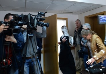 Rzucił tortem w sędzię podczas procesu Kiszczaka. Jest surowszy wyrok