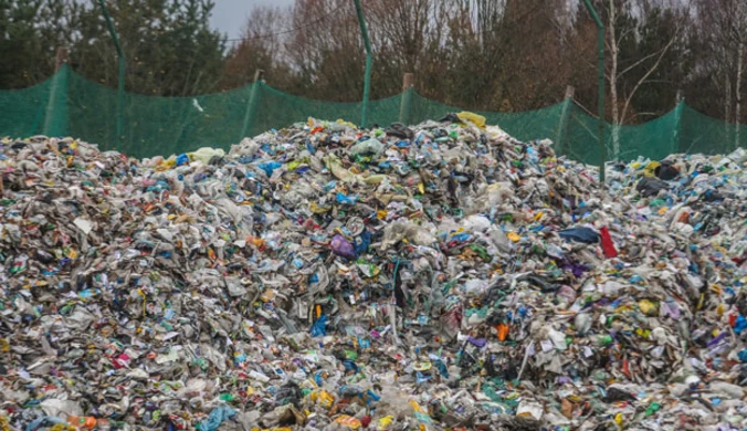 Dzień Ziemi. Polska wytwarza 142 mln ton odpadów