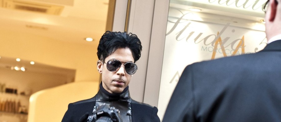 W amerykańskich mediach wciąż pojawiają się nowe informacje dotyczące Prince'a. Portal TMZ podaje, że kilka dni przed śmiercią artysta wziął bardzo dużą dawkę leku przeciwbólowego, co mogło przyczynić się do jego zgonu. 